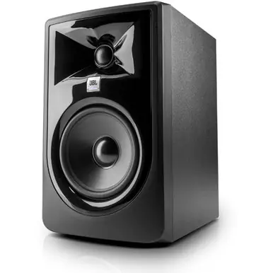 Free Returns JBL 305P MkII 5-inch Powered Studio Monitor
