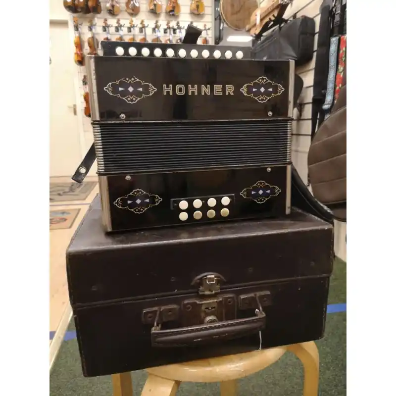 Hohner Pokerwork B\\/C Melodeon (Black) Traditional Bass tuning. Popular