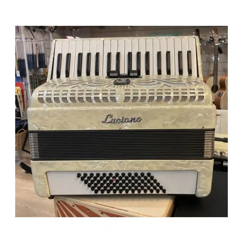 New Release Luciano 72 bass piano accrdion, good condition, some very minor tuning issues on the treble side