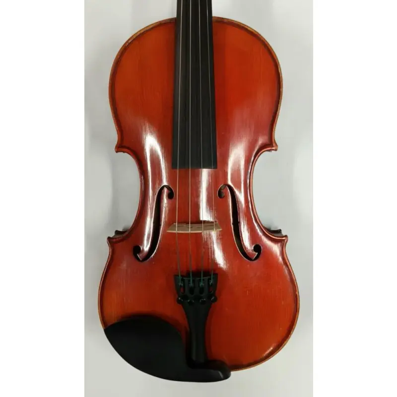 Limited Edition Modern 4\\/4 Violin, in excellent condition two piece back medium flame complete with oblong case and bow.