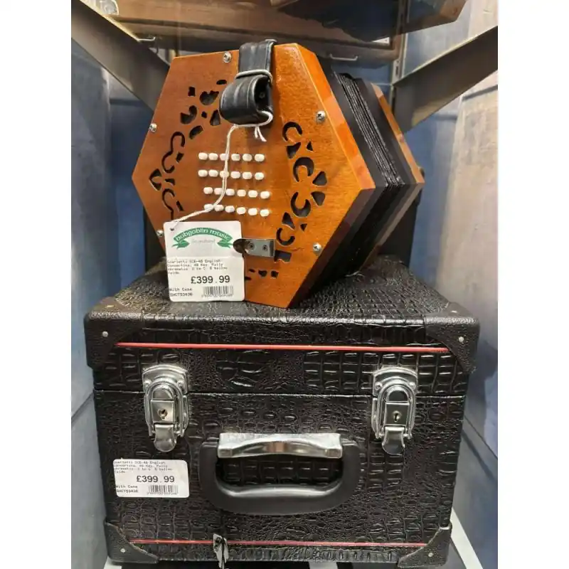 Scarlatti SCE-48 English Concertina, 48 Key. Fully chromatic. G to C. 6 bellow folds Modern