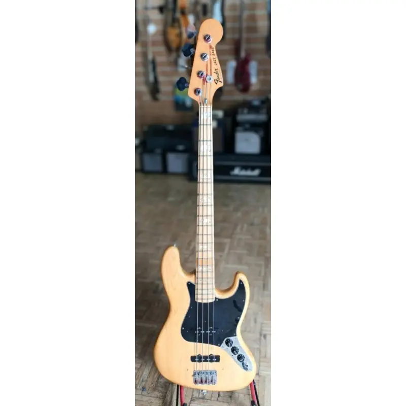Fender Jazz Bass Guitar, made in US, c. 1976, 3 bolt neck w\\/ semi-working hard case Direct From Manufacturer