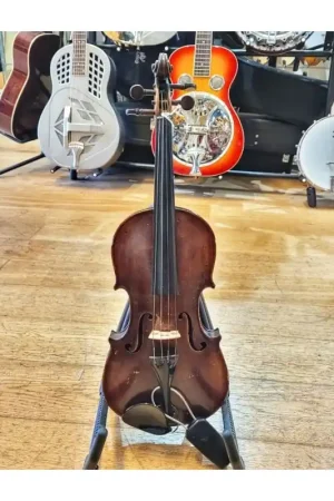 3\\/4 Violin. Good quality instrument in need of some attention. Big Sale