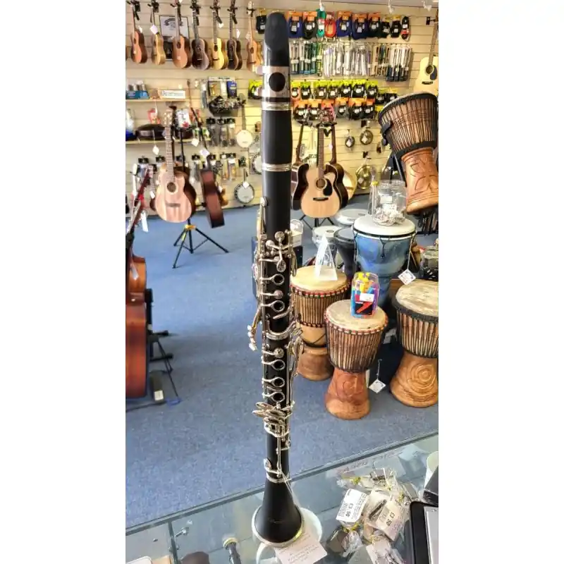 Save Now Valentino Student Clarinet & Case