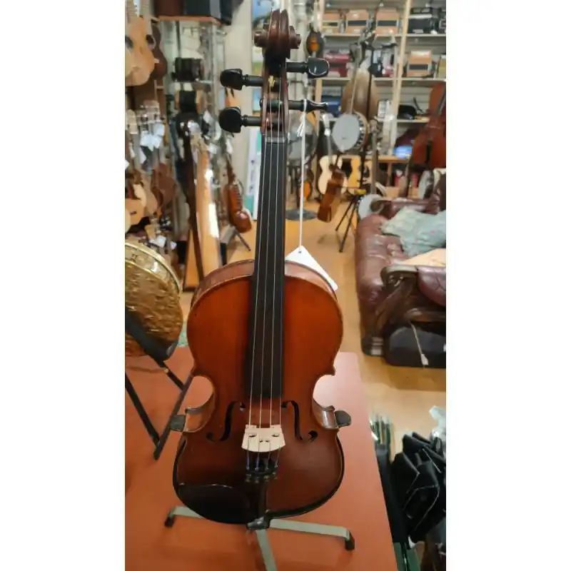 Bulk Order French 3\\/4 Medio Fino c1920 one piece back, red varnish in good condition with bow and case.