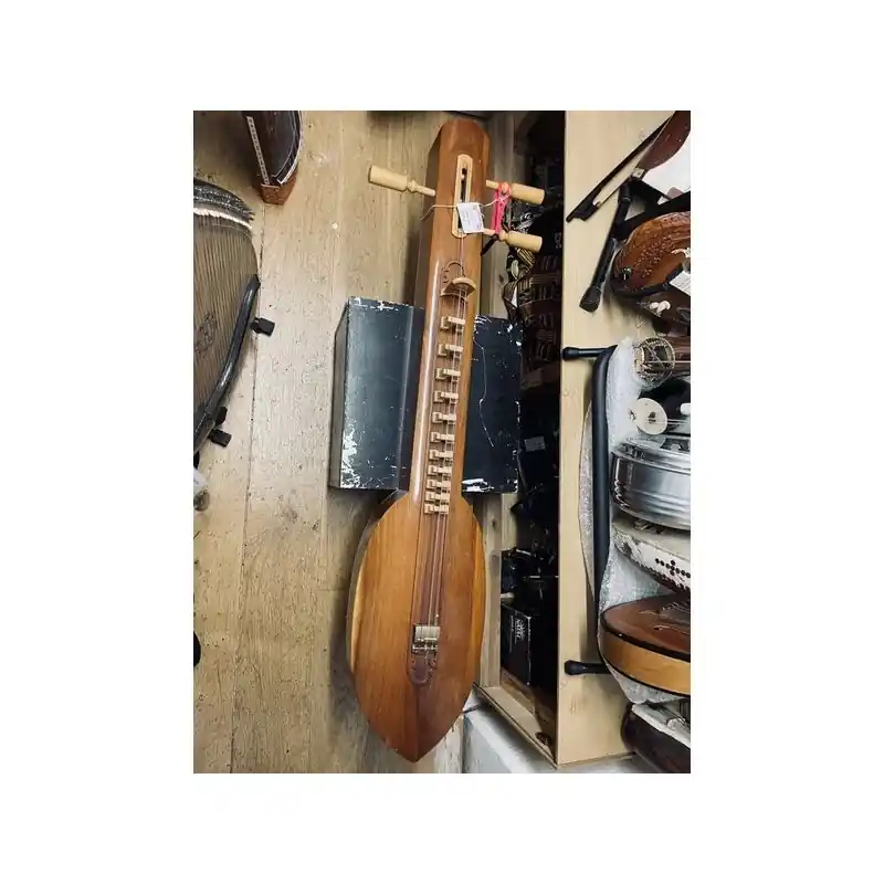 Chakhe (Jakhe) Thai traditional zither. Three strings. Distinct buzzing sound. PRICE REDUCED. BARGAIN! COLL Price Drop