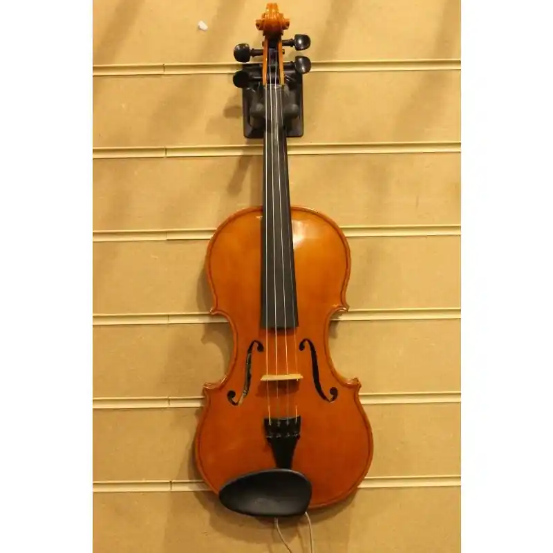 Instant Buy John Creswell 2005 Violin with bow and case.