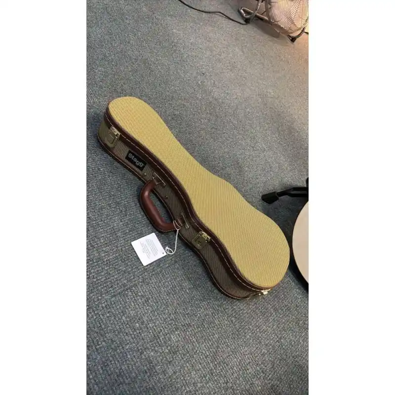 Stagg Tweed Soprano Ukulele Hardcase Viral