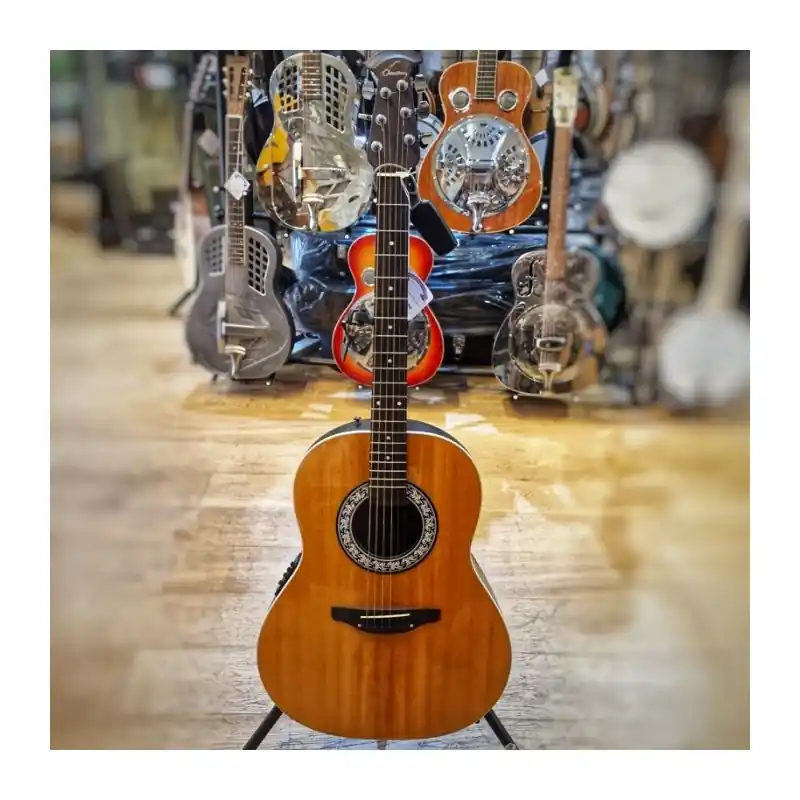 Editor’s Pick Ovation 1711 Standard Balladeer, Good Condition