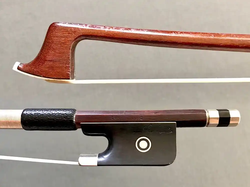 CONRAD GÖTZ viola bow, nickel/ebony 67.5g | Metzler Violins No Minimum Order