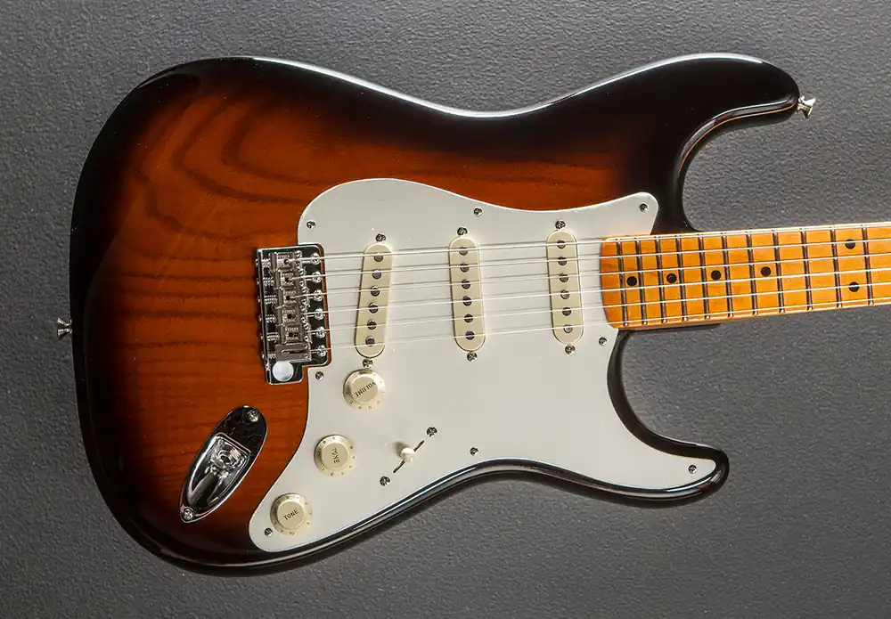 Don’t Miss Out Stories Collection Eric Johnson 1954 “Virginia” Stratocaster– Dave's Guitar Shop