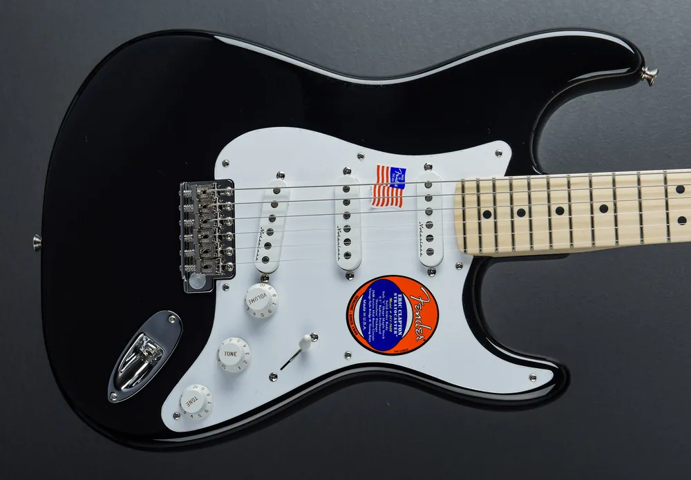 Limited Offer Eric Clapton Stratocaster - Black– Dave's Guitar Shop