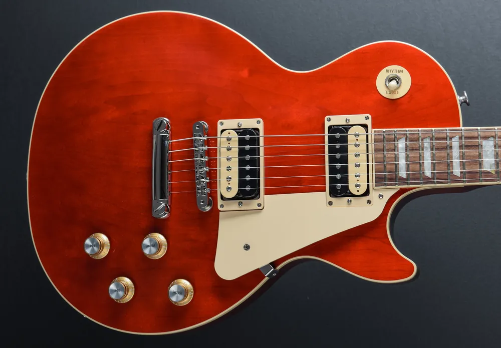Les Paul Classic - Translucent Cherry– Dave's Guitar Shop New Arrival
