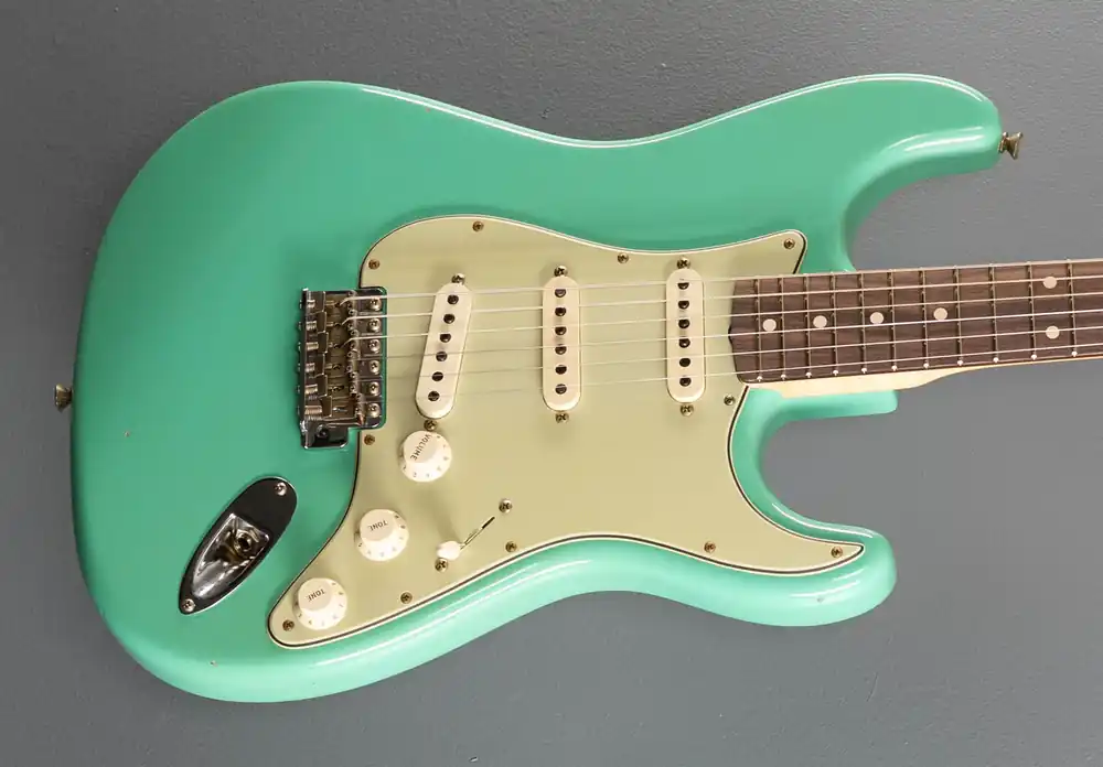 1960 Journeyman Relic Stratocaster– Dave's Guitar Shop Buy Direct