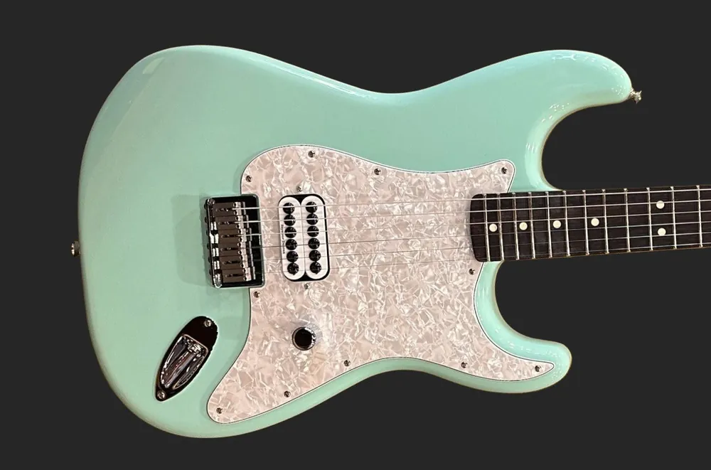 Limited Edition Tom Delonge Stratocaster - Surf Green– Dave's Guitar Shop Factory Price