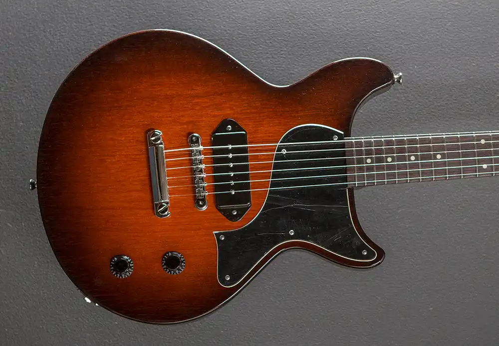 Seasonal Sale 290 DC S– Dave's Guitar Shop