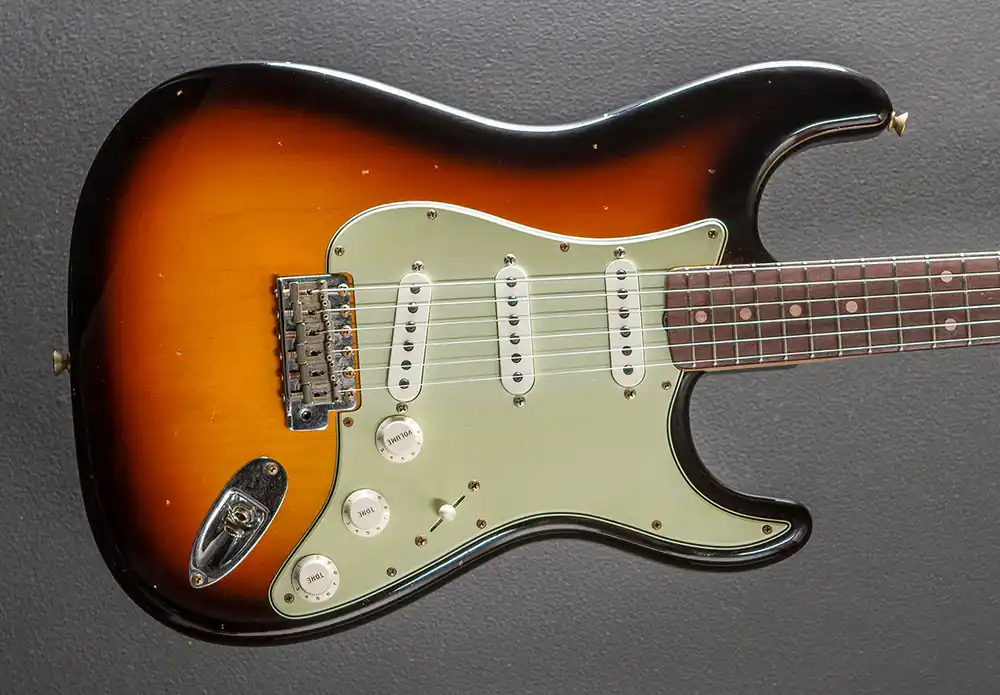 1960 Journeyman Relic Strat– Dave's Guitar Shop Cheap