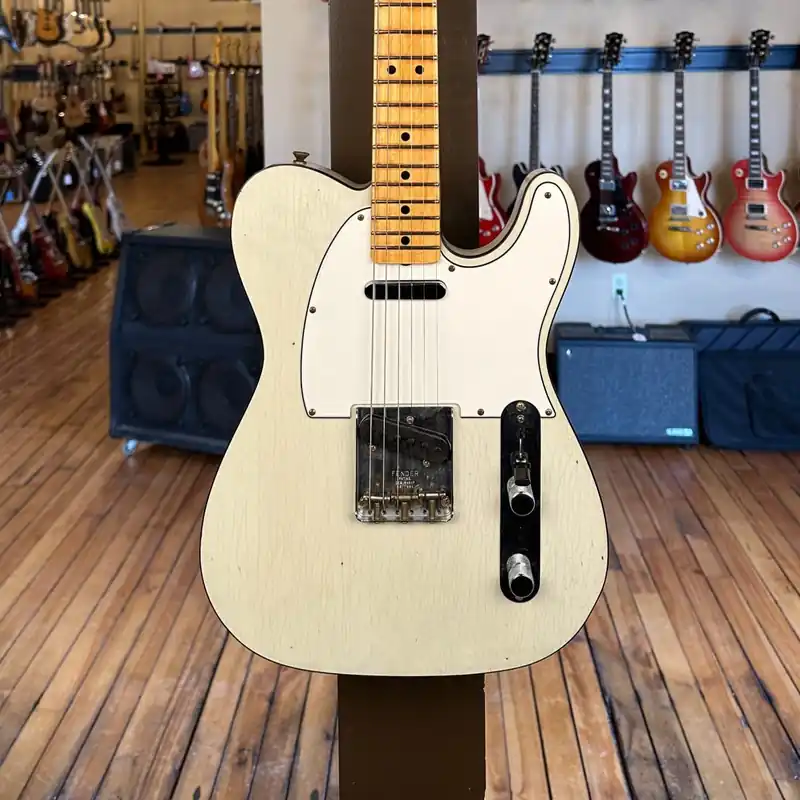 Grab Now 1968 Journeyman Relic Tele Custom– Dave's Guitar Shop