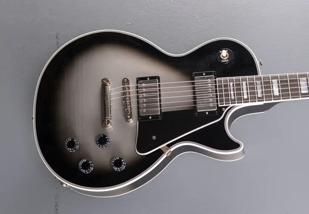Direct From Factory Les Paul Custom - Silverburst Ultra Light Aged– Dave's Guitar Shop
