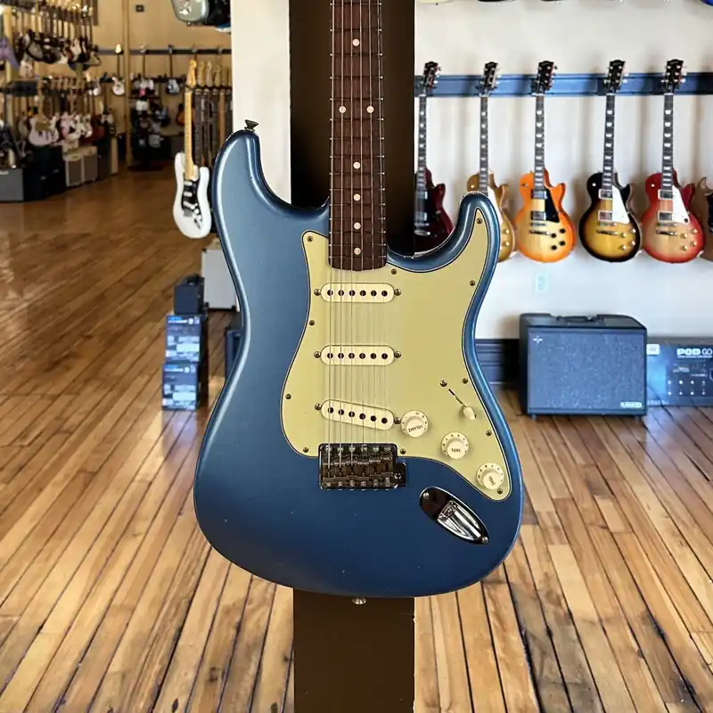 1960 Journeyman Relic Strat– Dave's Guitar Shop Direct From Factory