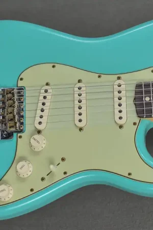 1960 Journeyman Relic Strat– Dave's Guitar Shop Direct From Manufacturer