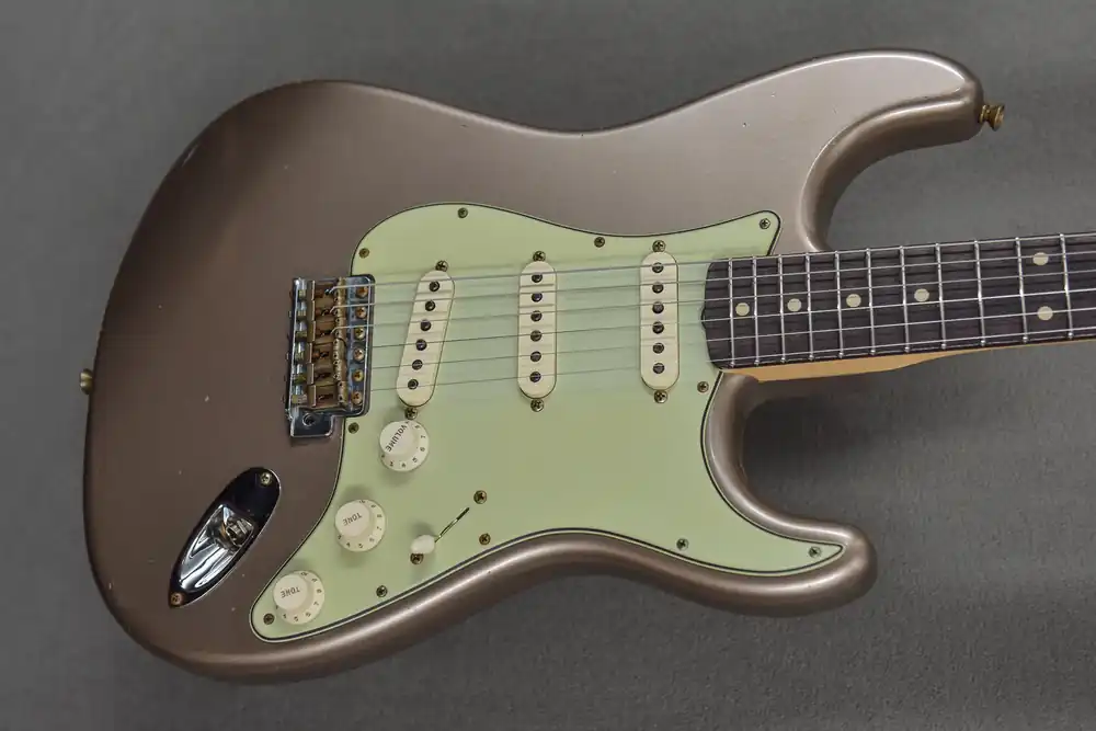 Direct From Factory 1960 Journeyman Relic Strat– Dave's Guitar Shop