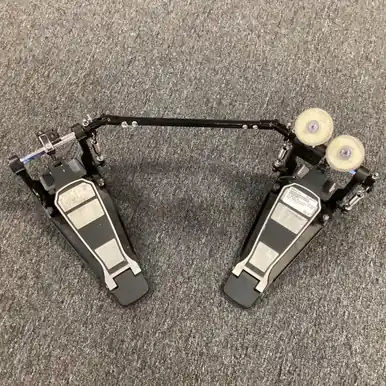 Hot Picks Used NO BRAND (Brandless Product) KICK PEDAL DOUBLE Kick Drum Pedal