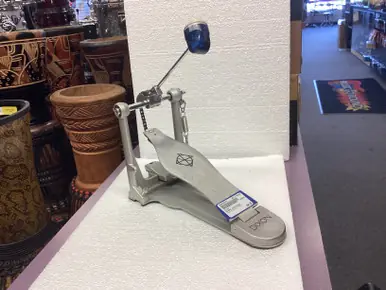 Used Dixon SINGLE KICK PEDAL Kick Drum Pedal Affordable