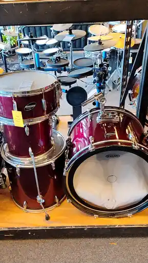 New Release Used Ludwig ACCENT 4 PC KIT Drum Shell Kit Other 22" Kick Drum